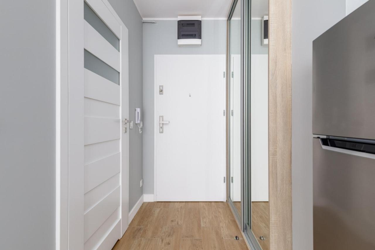 Apartment With Parking 500 M From The Sea By Noclegi Renters Międzywodzie Exterior foto